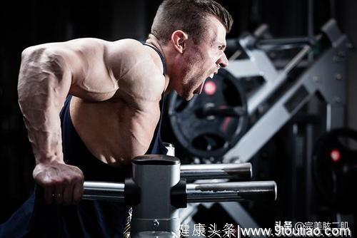 这几招特效训练，让你的胸肌变得厚大，身材更完美