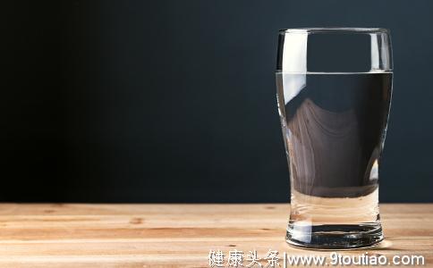 90后夫妻双上确诊肠癌，医生惋惜：吃饭时这么吃不患"癌"才怪！