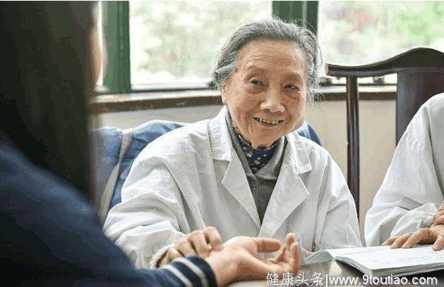 国医大师朱南孙，人称“妇科圣手”，送女人一碗“养颜祛斑汤”~