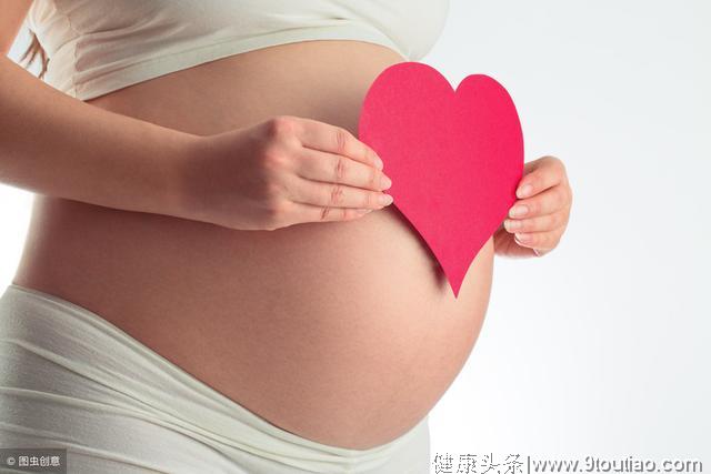 怀孕3个月比5个月显怀，孕妈是否想过这3个原因，看了让人脸红