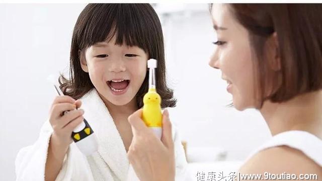 牙医表示：大部分家长都没给宝宝好好刷牙，怎样才是正确刷牙？