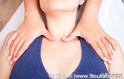 25岁女白领确诊乳腺癌，妇科医生：这个常见“错误”使病拖成癌！