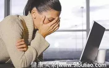 深圳40岁女子，滴酒不沾，却肝癌离开，医生：这2件事，害了她