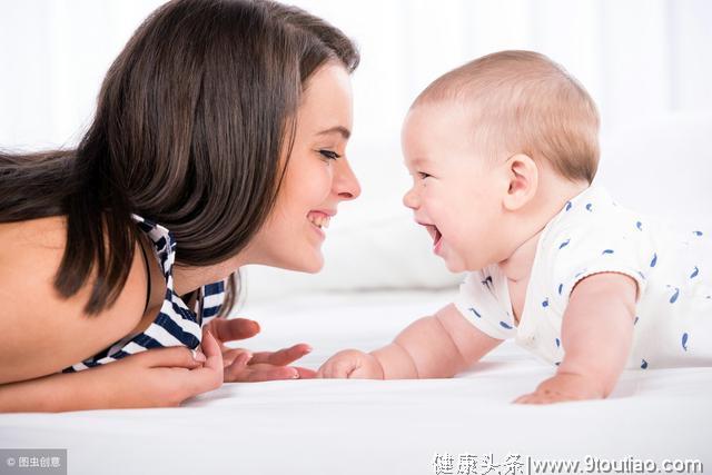 孩子喜欢摸乳房怎么办？心理专家：3种原因3种做法，让你轻松应对