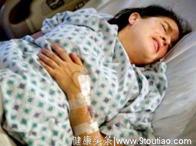 23岁女生胃癌晚期，医生叹气：这种"肉"少吃一点，胃都不会癌变