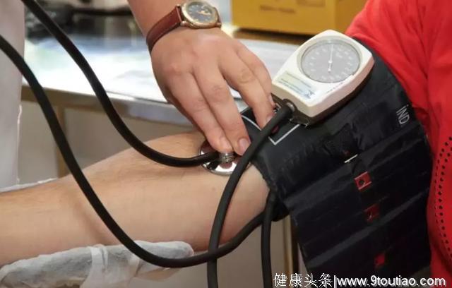 中医：用上三种方法，血压自然会平稳！不妨试试