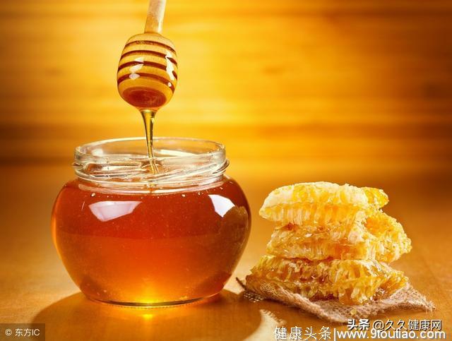 感冒发烧可以喝蜂蜜水吗？关于蜂蜜的这些小知识你知道多少？