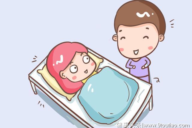 产后恢复黄金期，宝妈的睡姿很重要，若不注意很可能导致子宫后移