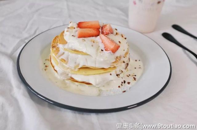 快手食谱，奶油松饼居然这么好吃！特别是冷藏过的~