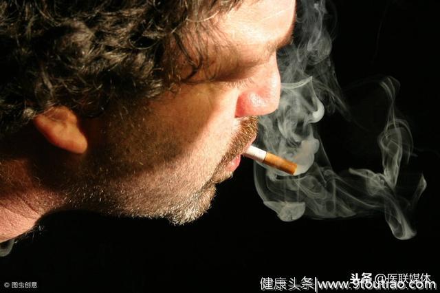 各位烟民留步：若开始有这4个表现，可能你离肺癌不远了