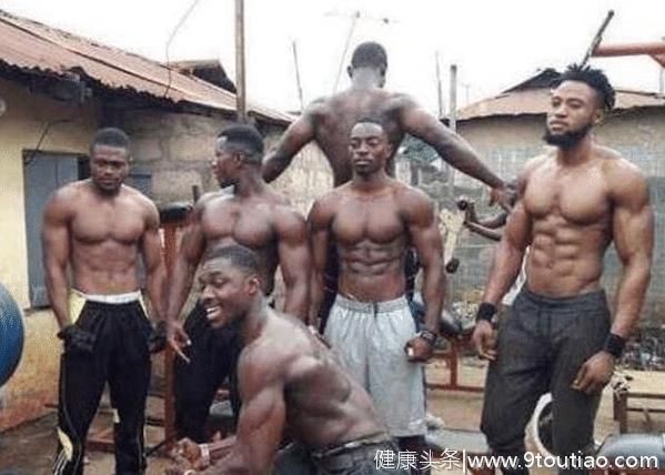 非洲“最性感”的肌肉村，男性锻炼出一身肌肉，当有钱人家的保镖