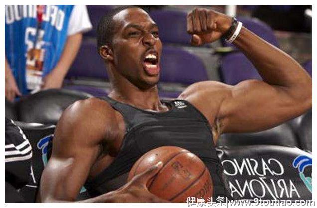 NBA最强肌肉部位：一哥的二头肌，威少的胸肌，那詹姆斯的呢？