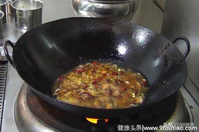鹏厨教你做河南大烩菜，想吃什么加什么，一星期吃三次也不腻