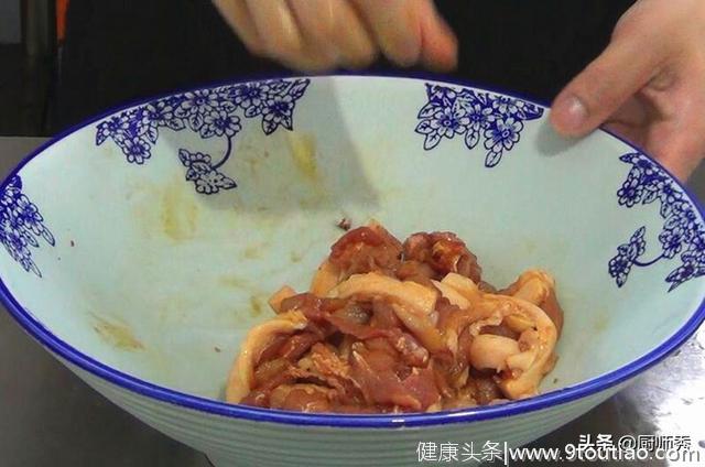 鹏厨教你做河南大烩菜，想吃什么加什么，一星期吃三次也不腻