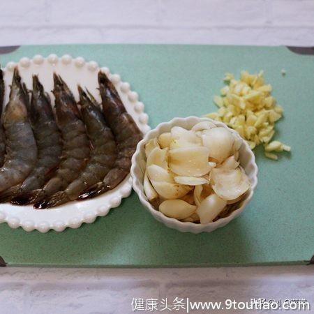 健康养生菜谱，百合海虾荷兰豆小炒，美味又下饭的家常菜