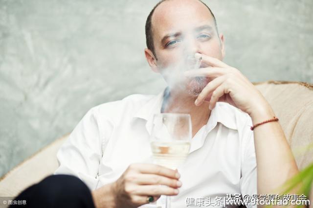 肺癌的真凶找到了，医生忠告，有三种生活习惯的人最好赶紧戒烟
