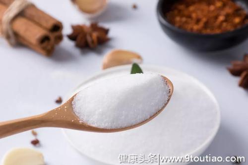 糖尿病人能吃豆腐乳吗？营养师：除了白糖，还有三种调味料也少吃