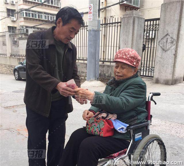 修路修水管，拾荒者成小区“大管家”，如今他的孙子患骨癌，小区居民…