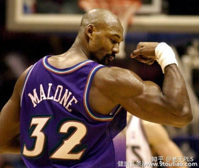 90年代NBA可也是有一堆肌肉怪物的啊。
