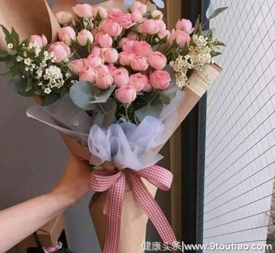 心理测试：选一束最想收到的花，测测看婚后你降得住你老公吗？