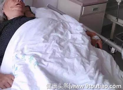 老太确诊肺癌，儿女吵成一团，医生感叹：这病是为了儿女才得上的