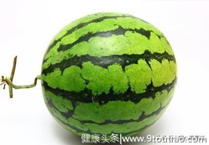 心理测试：当你很渴，你会切开哪一个西瓜？测你最近有什么喜事！