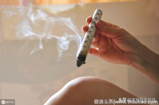 女性艾灸好处多，4种艾灸方法帮你解决不同问题！