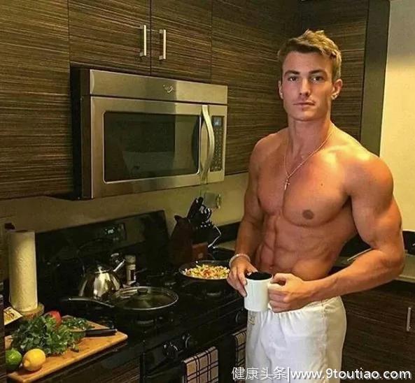 有个会做饭的肌肉男友，是一种什么体验？