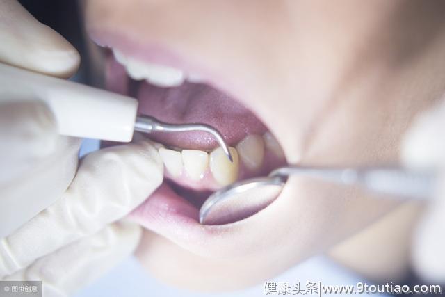 牙龈炎导致牙龈出血、萎缩？牙医：5个小妙招让你拥有健康牙龈