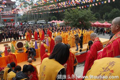 少林寺僧人都吃什么？看完午餐后，网友：我也想出家了！