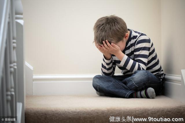 出现这些症状，孩子可能是得了抑郁症？父母不可疏忽！