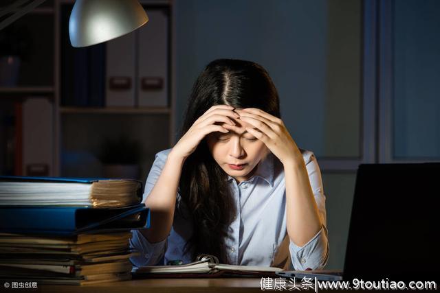 1周工作超过55小时的女性容易抑郁