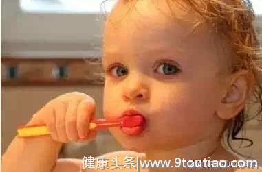 为什么孩子的牙齿黑了？其实是妈妈惹的祸