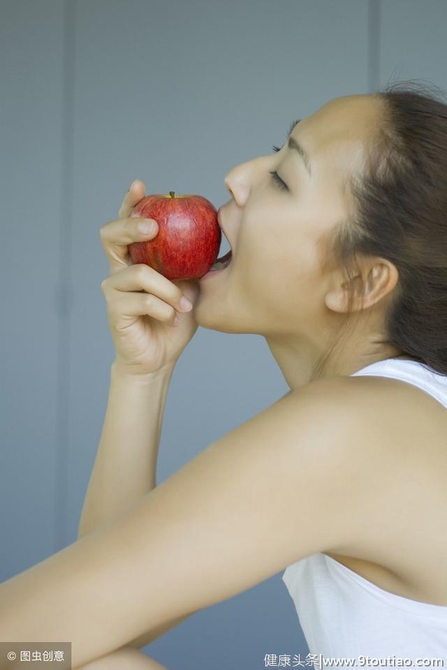 吃苹果有利“减肥”？但这两个误区要注意，否则越吃越肥！