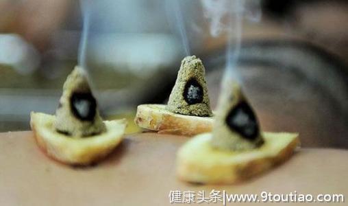 肩颈疼痛，后患无穷！这几招帮你赶走颈椎病、肩周炎，摆脱痛苦！