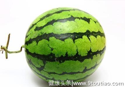 心理学：当你很渴你会切开哪一个西瓜？测你明年最大的收获是什么