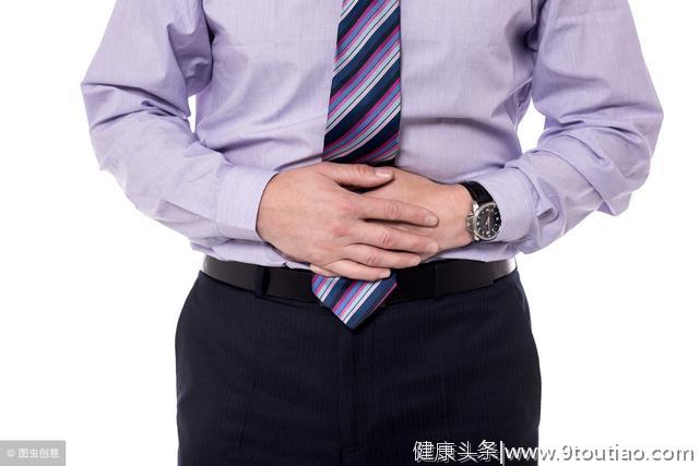 医生警示：不论男女 腹部出现3种异常 八成胃癌上身 尽早就医