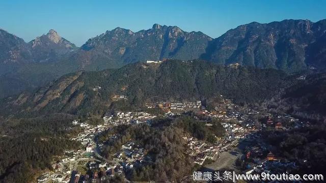 隐藏在九华山风景区一座茶宿生养精品民宿，静修、养生、采茶制茶