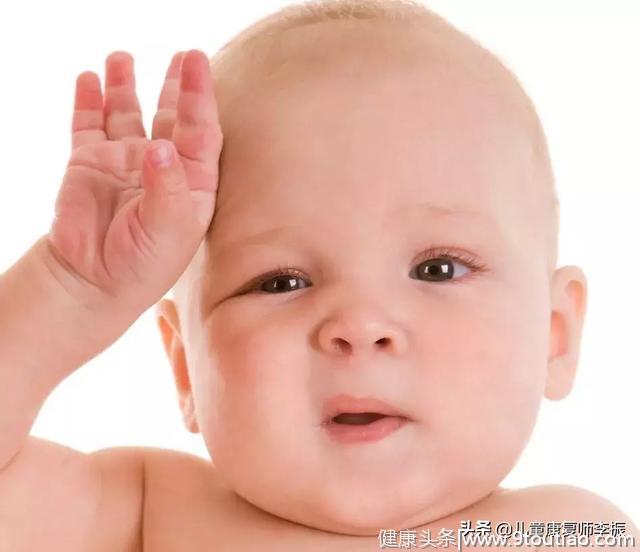 宝宝出汗就是病了吗?这几种出汗现象，只有4种是疾病的信号