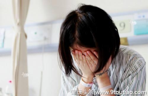 27岁女白领查出肠癌晚期，医生告诫：这三类上班族，要小心肠癌