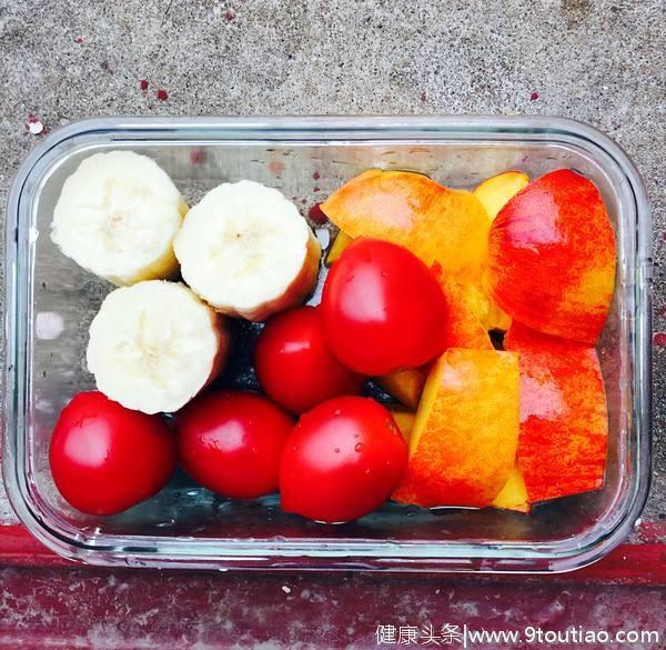 水果罐头跟果汁，哪种吃水果的做法最养生？营养师告诉你正确吃法