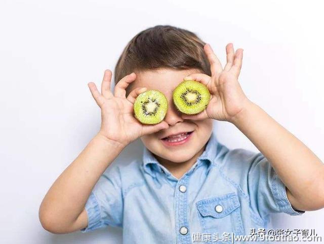 孩子经常吃这种水果，视力好，还可以缓解抑郁症，再贵也不能省