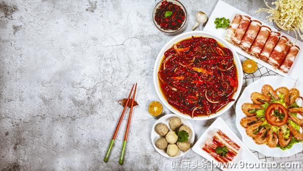 高血压像一把“软刀子”，不想受伤，就别碰这8种食物