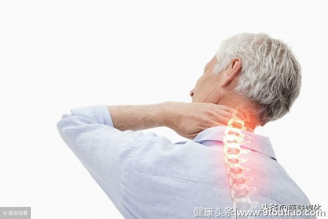 肩痛可能是癌症前兆？这些病症都与肩有关，别忽视了