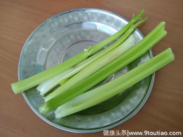 4月吃什么蔬菜好？时令蔬菜最养人，推荐一道时令蔬菜家常做法