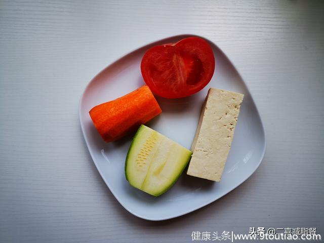 营养师一周的轻断食食谱，每天热量500kcal，总有一款适合你！