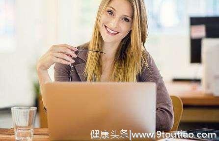 为什么年轻女性容易患宫颈癌？这几点是诱因，请你仔细看看