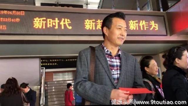 90后开始脱发长老年斑了？别闹了！这批60后正忙着考研呢……