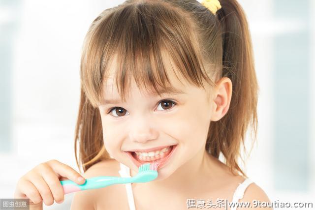 宝宝几时吃饭？为了孩子的牙齿健康，最好不要晚于这个时间！