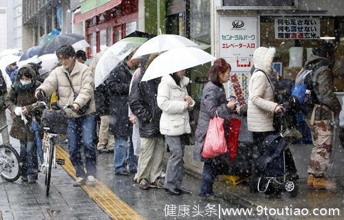 心理学家：总有一天，你会发现，以他人痛苦为乐是人的本性